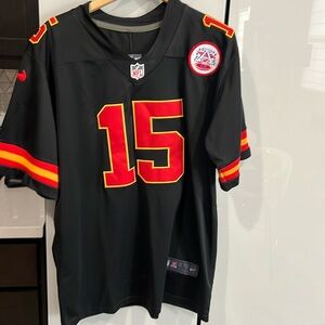Chiefs #15 Mahomes Nike NFL Jersey. Worn once.
